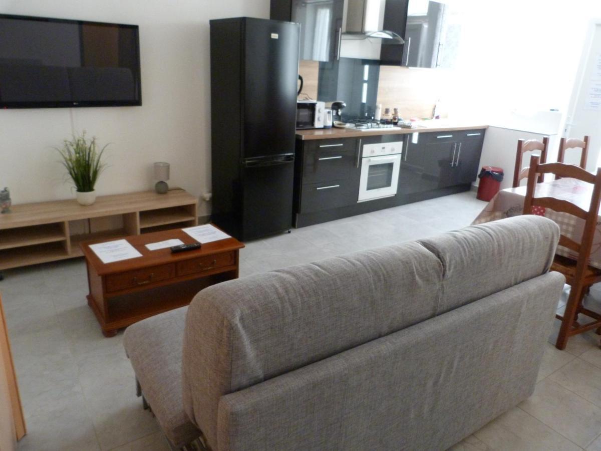 Appartement T.2 - Parking -Gratuit Vierzon Exterior photo
